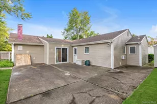 20 Lillian St, Port Jefferson, NY 11776 - Photo 19