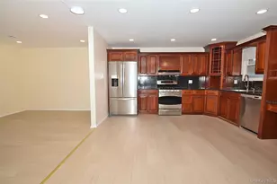 37 Amby Ave, Plainview, NY 11803 - Photo 5