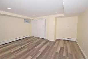 37 Amby Ave, Plainview, NY 11803 - Photo 11