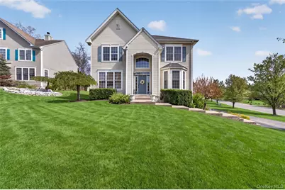 17 Oldwyck Crescent, Highland Mills, NY 10930 - Photo 1