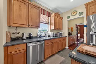 17 Oldwyck Crescent, Highland Mills, NY 10930 - Photo 19