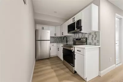 40 Autumn Avenue, Brooklyn, NY 11208 - Photo 3