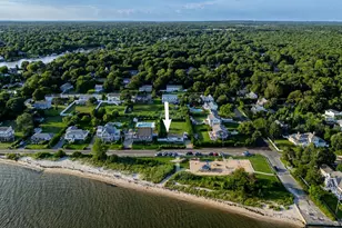 7 Laura Lee Dr, Center Moriches, NY 11934 - Photo 15