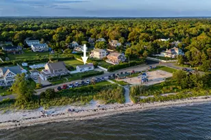 7 Laura Lee Dr, Center Moriches, NY 11934 - Photo 17