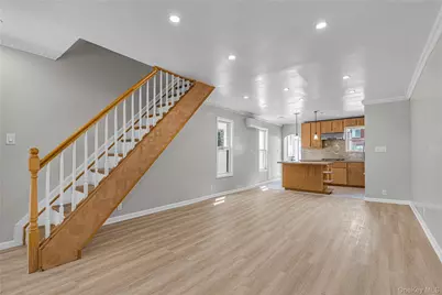 86-16 102nd Avenue, Ozone Park, NY 11416 - Photo 5