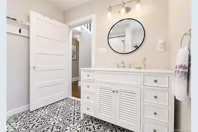 9 Ocean Avenue, Amityville, NY 11701 - Photo 27
