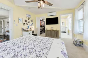 9 Ocean Ave, Amityville, NY 11701 - Photo 17
