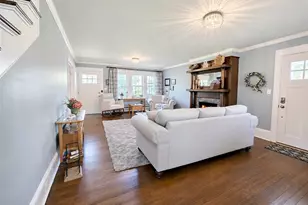 9 Ocean Ave, Amityville, NY 11701 - Photo 15