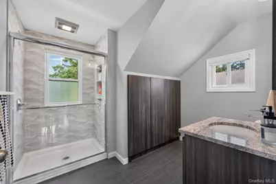 615 Briggs Street, Bellmore, NY 11710 - Photo 11
