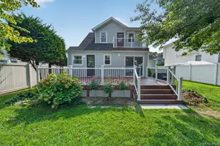 615 Briggs St, Bellmore, NY 11710 - Photo 23