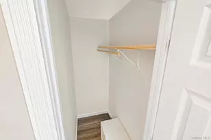 65 Hawthorne Ave, West Babylon, NY 11704 - Photo 27