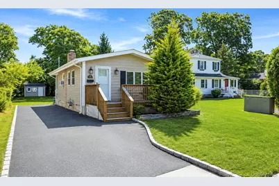 65 Hawthorne Avenue, West Babylon, NY 11704 - Photo 3