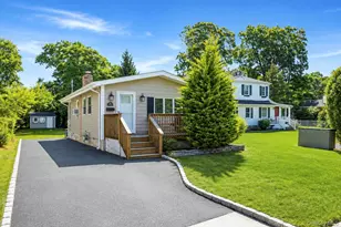 65 Hawthorne Ave, West Babylon, NY 11704 - Photo 3