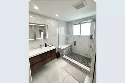 95 Irving Avenue, Freeport, NY 11520 - Photo 11