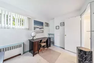 236 36th St, Lindenhurst, NY 11757 - Photo 15