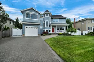 1125 Little Whaleneck Rd, Merrick, NY 11566 - Photo 45