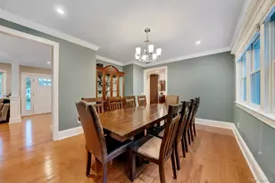 1125 Little Whaleneck Rd, Merrick, NY 11566 - Photo 29