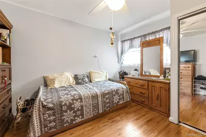 7349 196th Place, Fresh Meadows, NY 11366 - Photo 17
