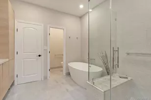177 Gannet Ct, Manhasset, NY 11030 - Photo 9