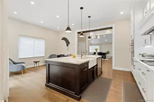 177 Gannet Ct, Manhasset, NY 11030 - Photo 3