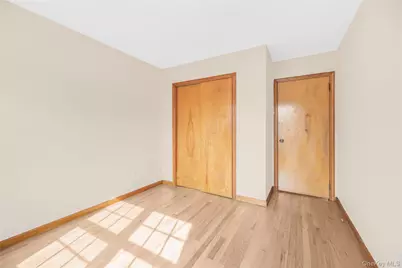 99 Clarendon Avenue, Yonkers, NY 10701 - Photo 21