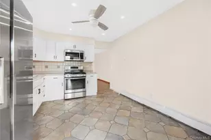 99 Clarendon Ave, Yonkers, NY 10701 - Photo 11