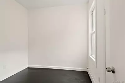 2308 Morris Avenue, Bronx, NY 10468 - Photo 11