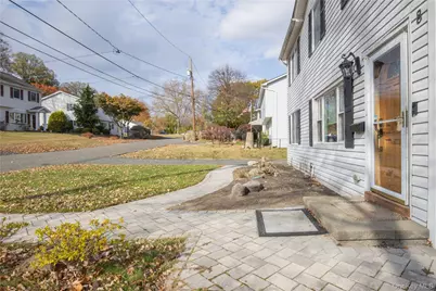 8 Loran Court, Nanuet, NY 10954 - Photo 5