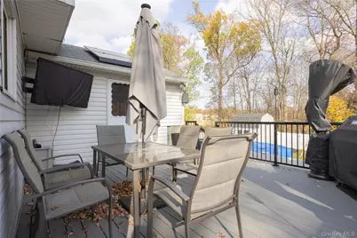 8 Loran Court, Nanuet, NY 10954 - Photo 21