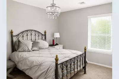 19 Helene Circle, Woodbury, NY 10930 - Photo 11