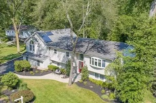 12 Brentwood Dr, New City, NY 10956 - Photo 3