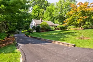 31 Briarwood Dr, New City, NY 10956 - Photo 3