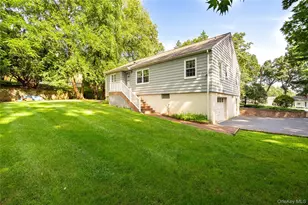 31 Briarwood Dr, New City, NY 10956 - Photo 5