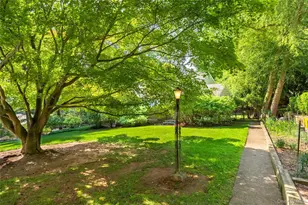 31 Briarwood Dr, New City, NY 10956 - Photo 9