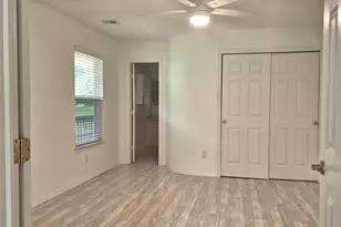 2501 Willow Pond Dr, Riverhead, NY 11901 - Photo 17