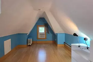 63-28 82nd Pl, Middle Village, NY 11379 - Photo 13