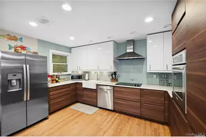 25 Blue Jay Way, East Hampton, NY 11937 - Photo 15
