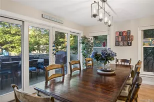 25 Blue Jay Way, East Hampton, NY 11937 - Photo 7
