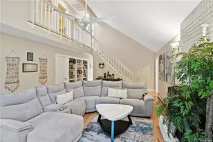 25 Blue Jay Way, East Hampton, NY 11937 - Photo 17