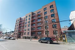 87-70 173rd St, Jamaica, NY 11432 - Photo 1