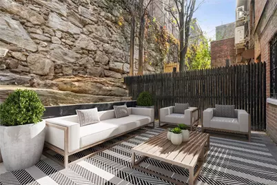 946 Gerard Avenue, Bronx, NY 10452 - Photo 13