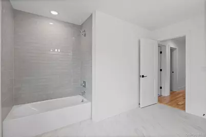 11 Colonels Path, Manorville, NY 11949 - Photo 27
