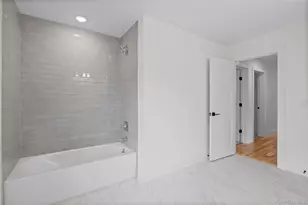 11 Colonels path, Manorville, NY 11949 - Photo 27
