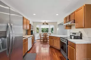 7 Jarvis Ln, Center Moriches, NY 11934 - Photo 7