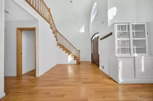 245-71 61st Ave, Little Neck, NY 11362 - Photo 5