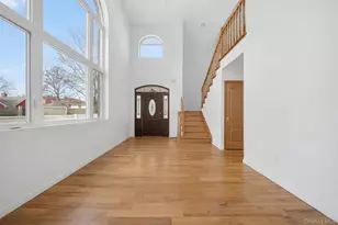 245-71 61st Ave, Little Neck, NY 11362 - Photo 3