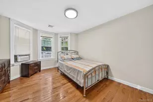 76-30 Park Ln S, Woodhaven, NY 11421 - Photo 7