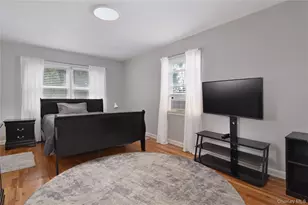 17 Leewood Cir, Eastchester, NY 10709 - Photo 11