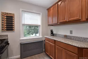 17 Leewood Cir, Eastchester, NY 10709 - Photo 7