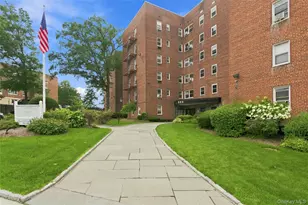 682 Tuckahoe Rd, Yonkers, NY 10710 - Photo 3
